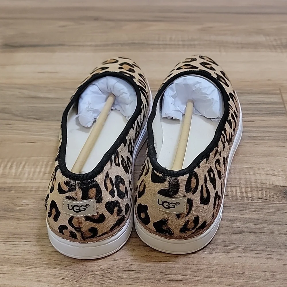 UGG leopard print pony hair flats, size US 7.5 - Picture 10 of 12